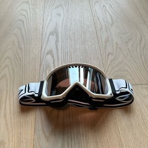 Smith Scope Goggles, White Foundation / Ignitor Mirror